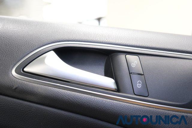 MERCEDES-BENZ B 180 CDI AUTOMATIC BUSINESS NEOPATENTATI