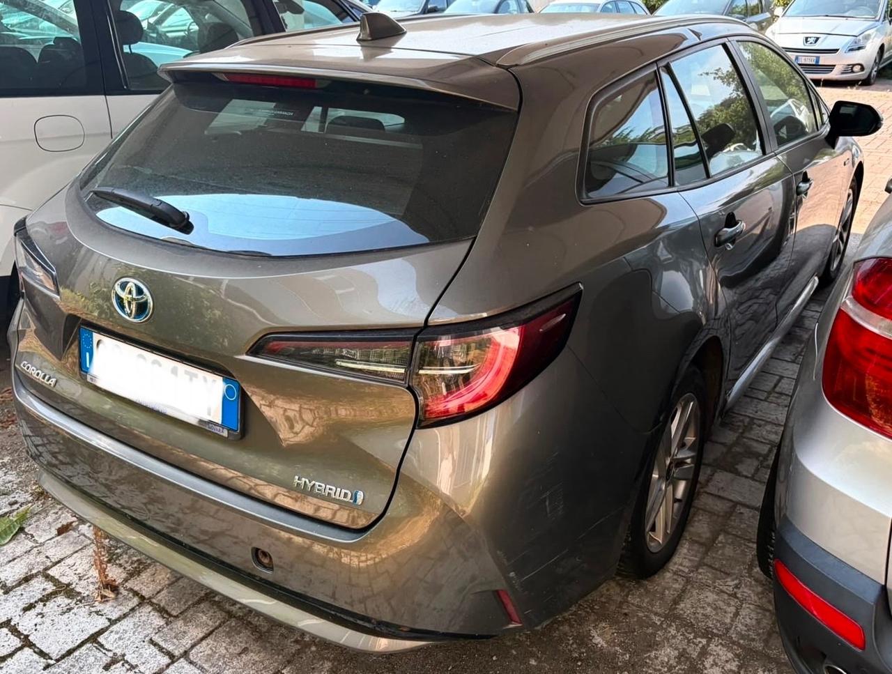 Toyota Corolla Touring Sports 1.8 Hybrid Business Tech