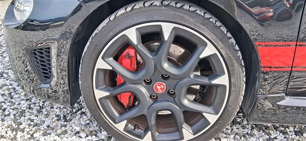 Abarth 595 1.4 T-Jet Competizione