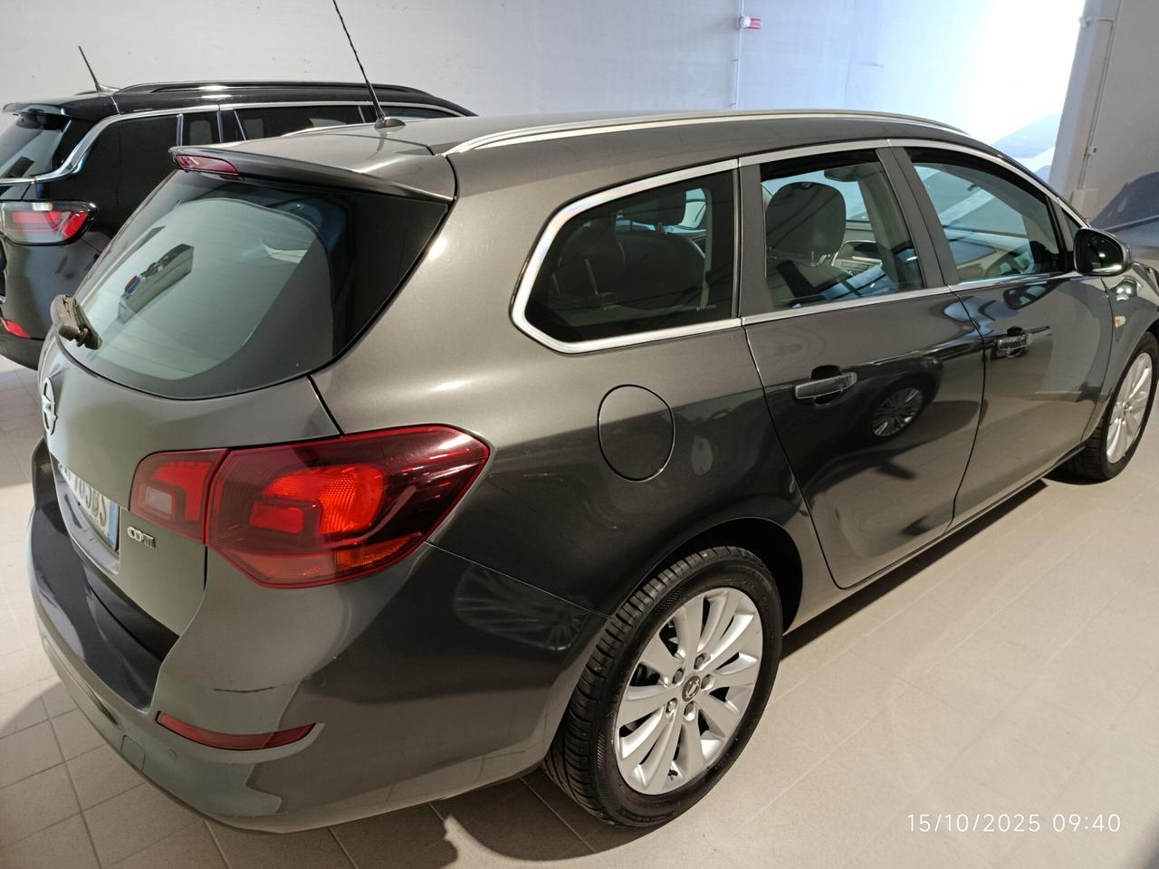 Opel Astra 1.7 CDTI 125CV Sports Tourer Cosmo