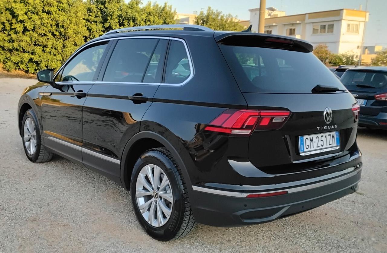 Volkswagen Tiguan 2.0 TDI 150 CV SCR DSG Elegance