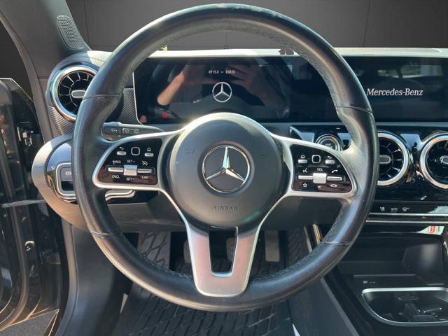 MERCEDES-BENZ CLA 180 Automatic Shooting Brake Sport