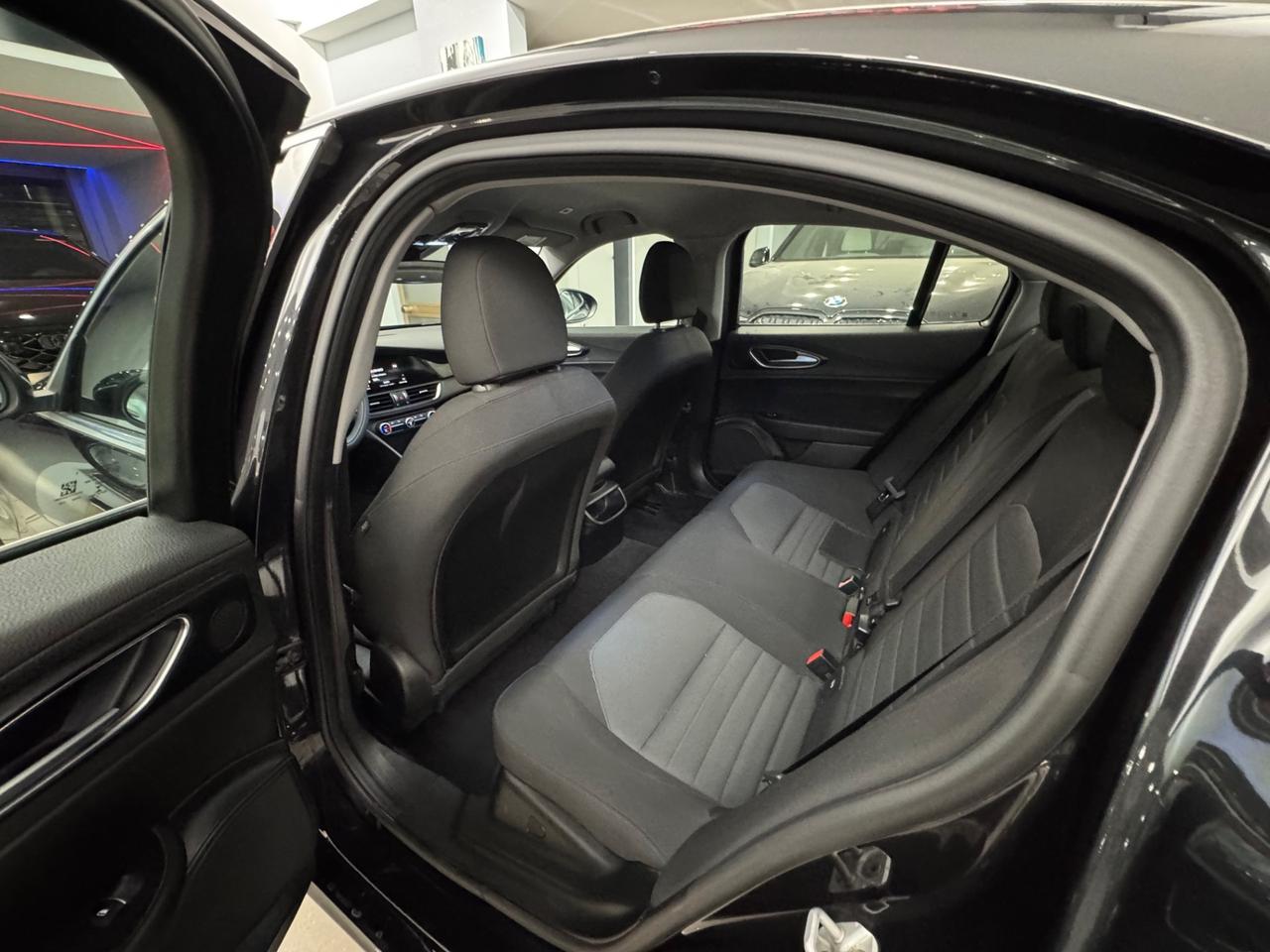 Alfa Romeo Giulia 2.2 Turbodiesel 150 CV Super