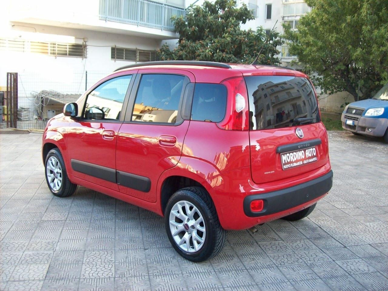 Fiat Panda 0.9 TwinAir Natural Power Lounge