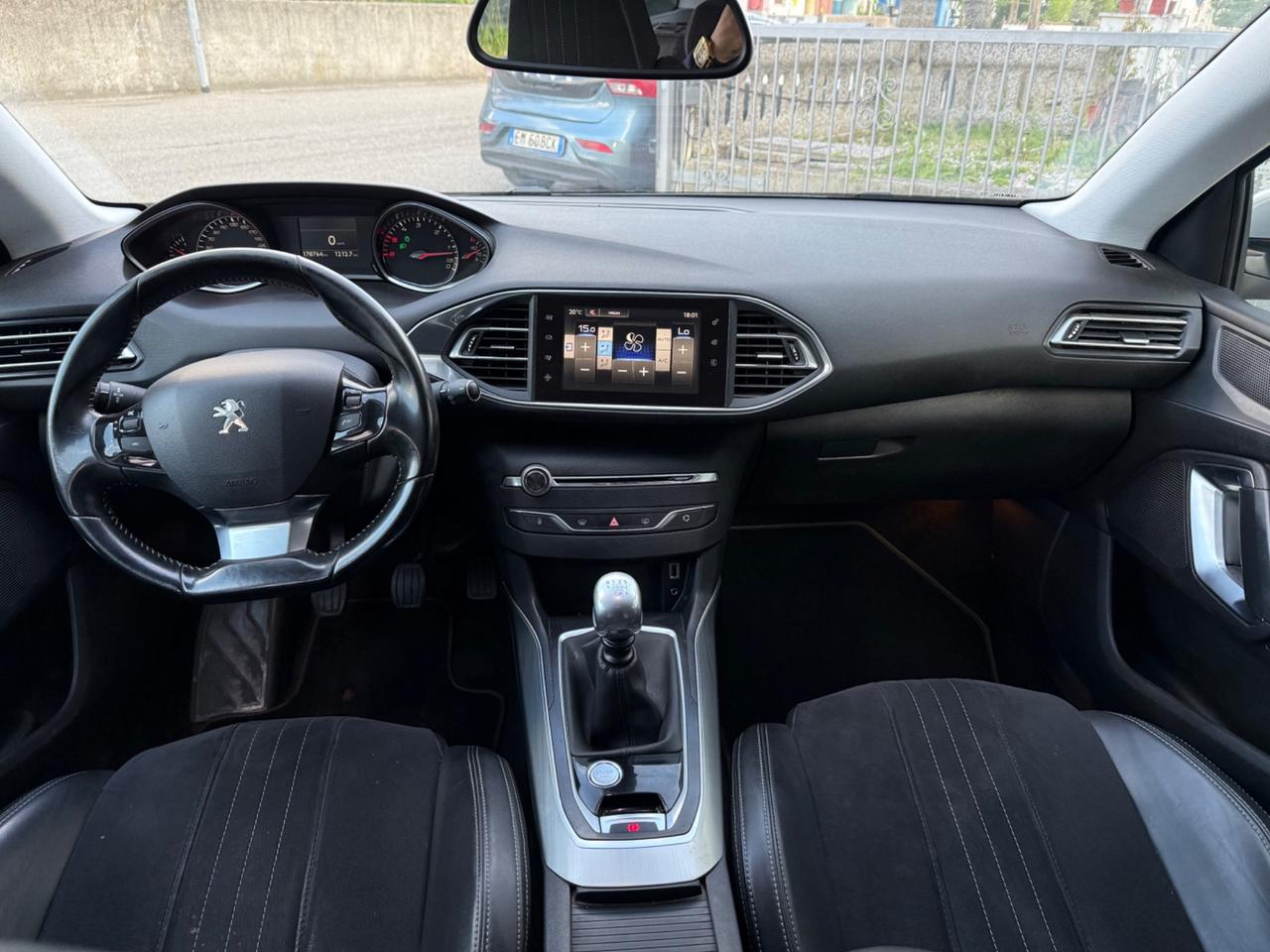Peugeot 308 1.6 HDI DIESEL EURO 6B 2016 FULL OPT