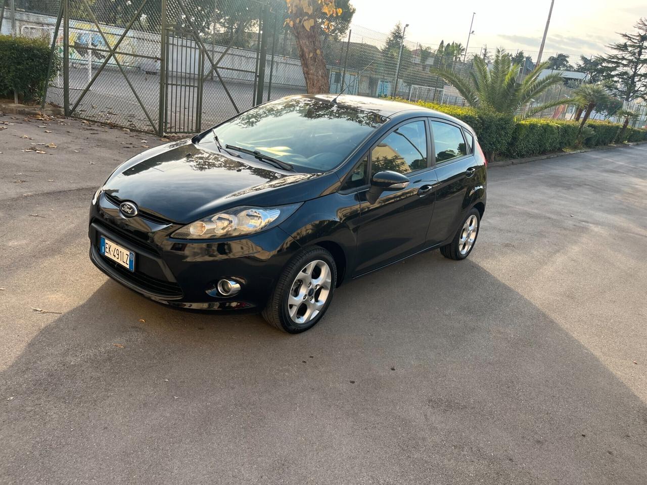 Ford Fiesta 1.2 60CV 5p.Km 115.000 Garantita