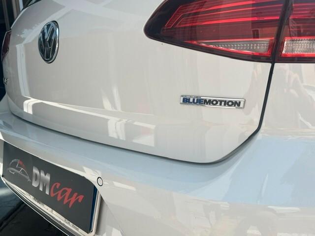 VOLKSWAGEN GOLF VII TGI METANO 130CV EXECUTIVE DSG NAVI ALCANTARA SENSORI DI PARCHEGGIO ANTERIORI POSTERIORI CERCHI IN LEGA OK NEOPATENTATI - CON € 25 percorrenza KM 460 - GARANZIA 12 MESI -