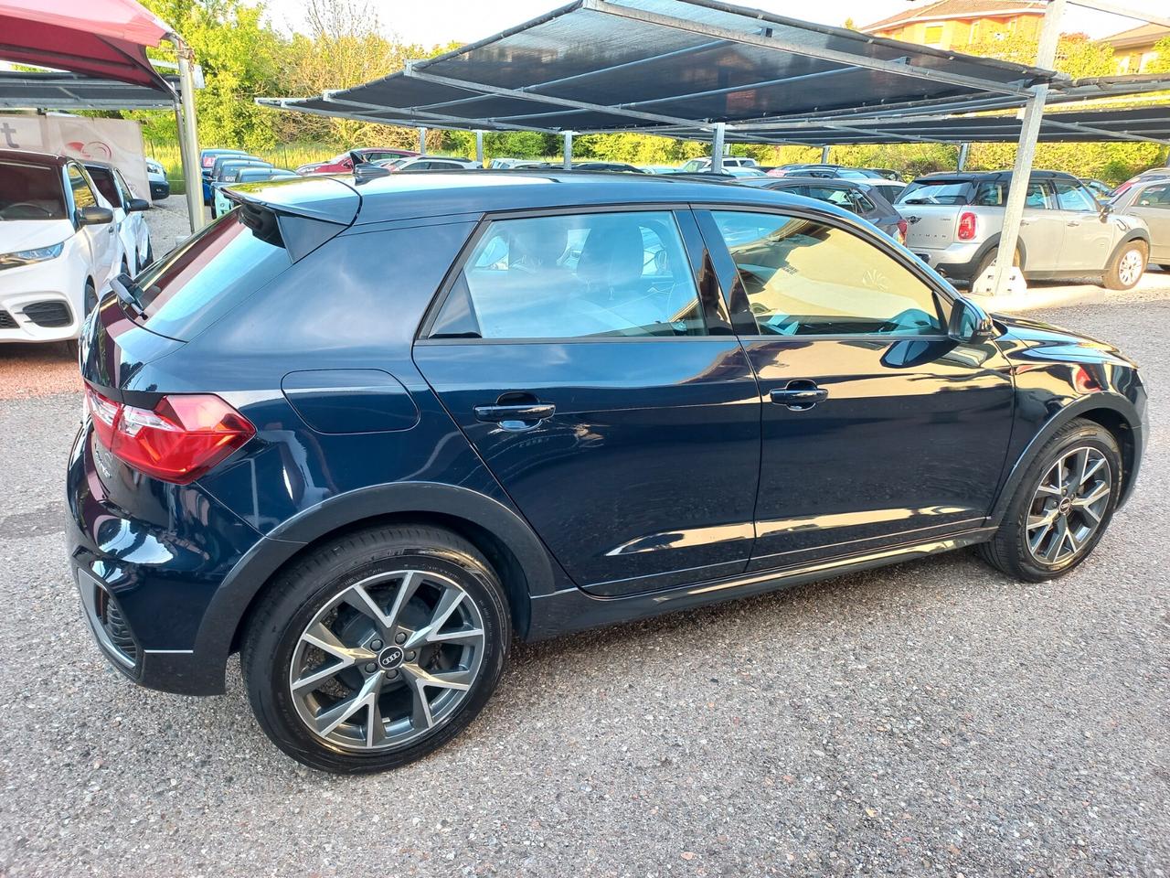 Audi A1 citycarver 25 TFSI Admired S-LINE INTERNO
