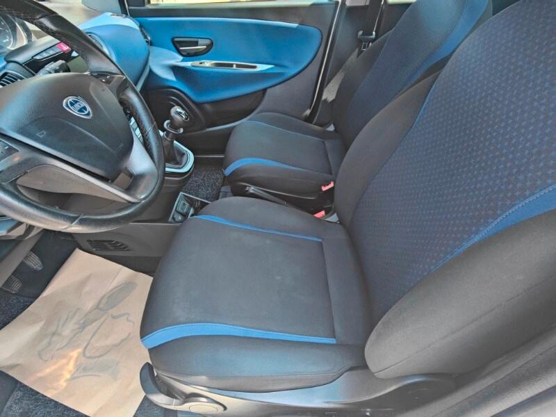 LANCIA Ypsilon 3ª serie Ypsilon 1.2 69 CV 5 po...