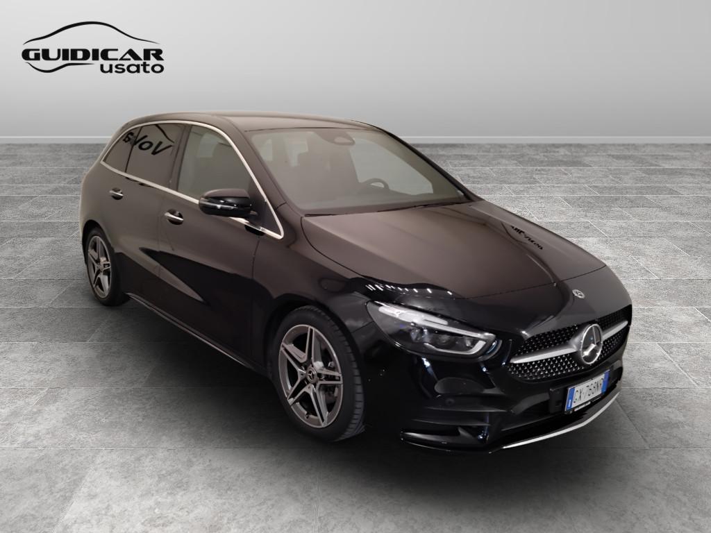 Mercedes-Benz Classe B - W247 2023 - B 180 d AMG Line Advanced Plus auto