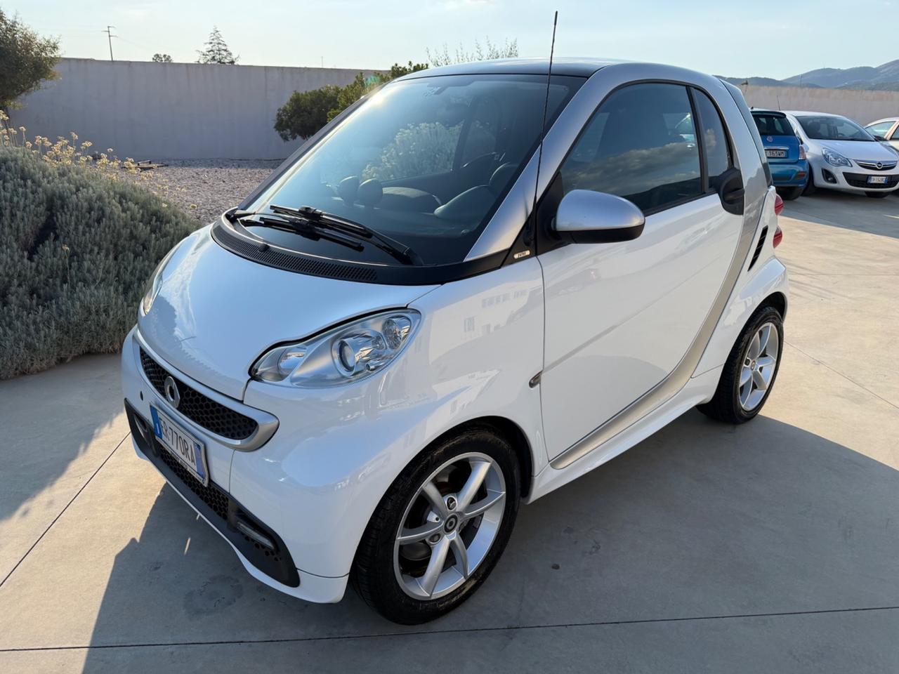 Smart ForTwo 800 40 kW coupé pulse cdi 2013