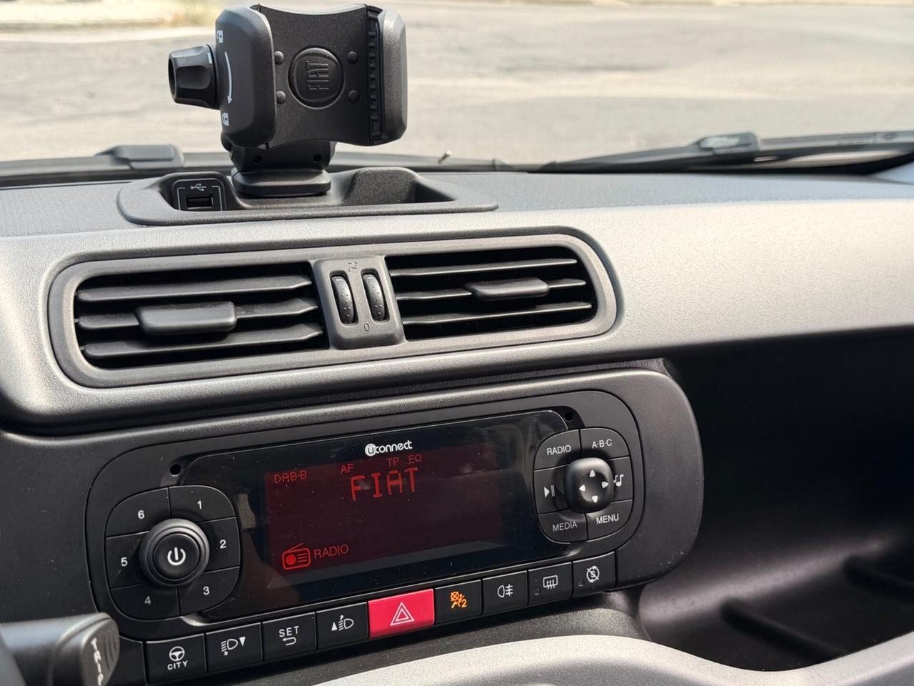 Fiat Panda 1.0 FireFly S&S Hybrid City Cross