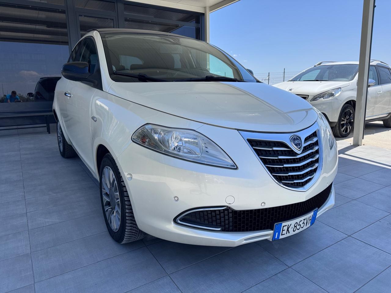 Lancia Ypsilon 1.3 MJT 16V TETTO Platinum