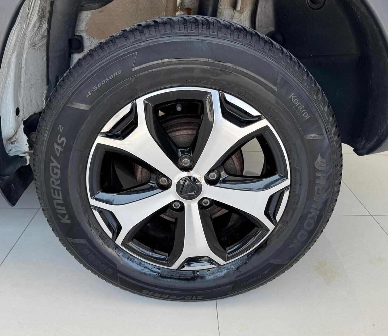 Dacia Duster 1.5 dCi 110 CV S&S 4x2 Serie Speciale Brave Autocarro