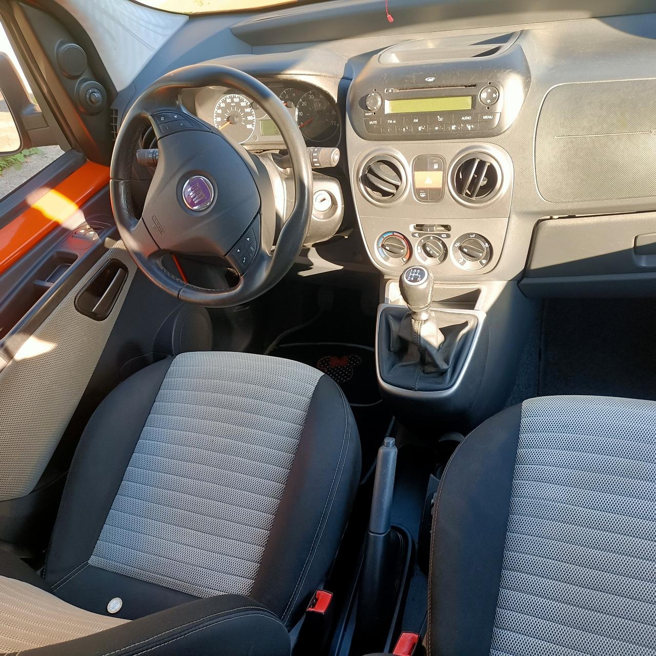 Fiat Qubo 1.4 77 CV neopatentati 117mila km