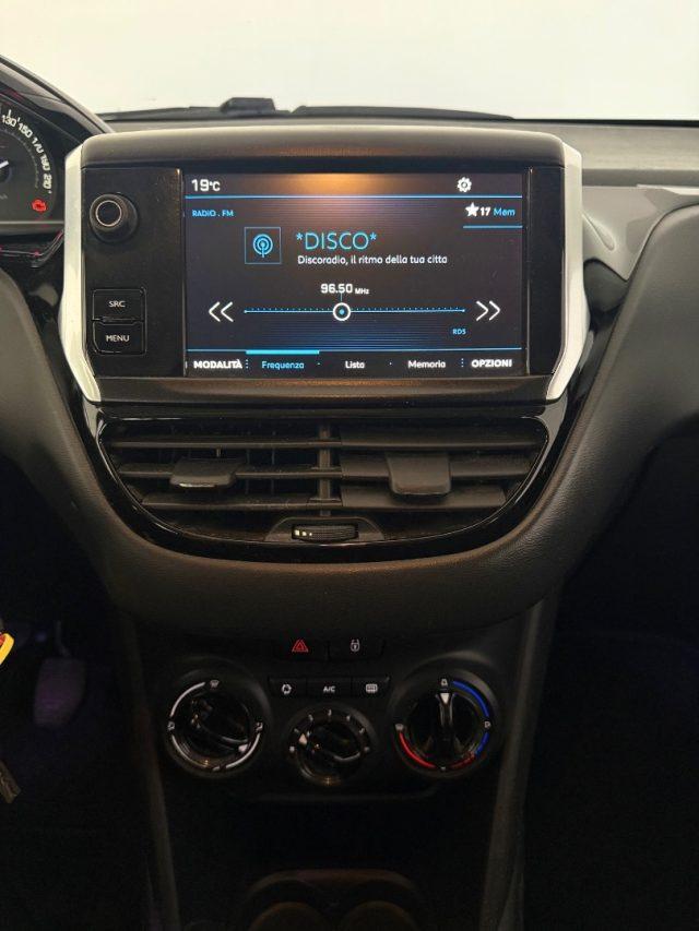 PEUGEOT 208 1° serie PureTech 82 5 porte Allure