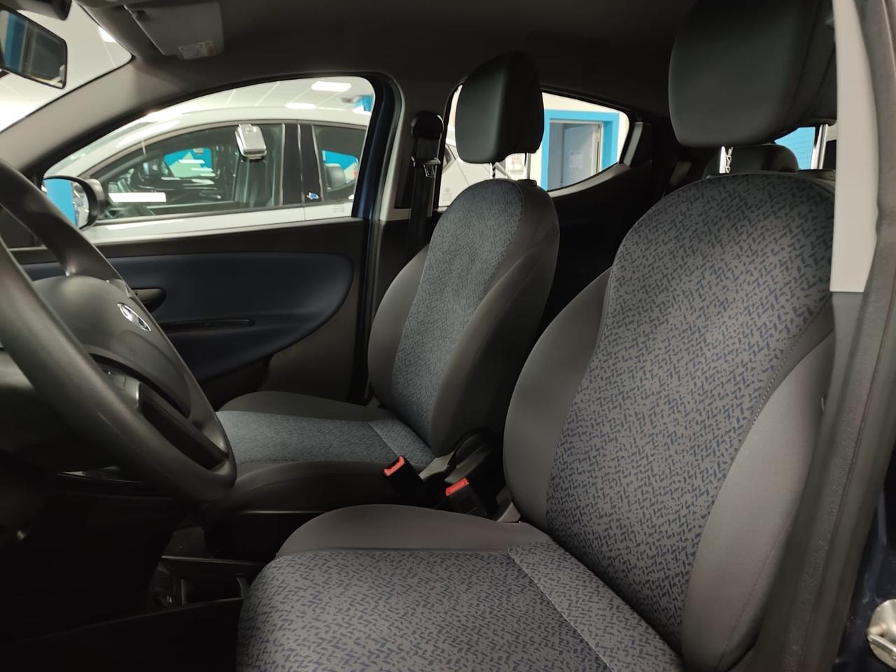 LANCIA Ypsilon My24 1.0 Firefly 70 CvStart&Stop Hybrid Oro