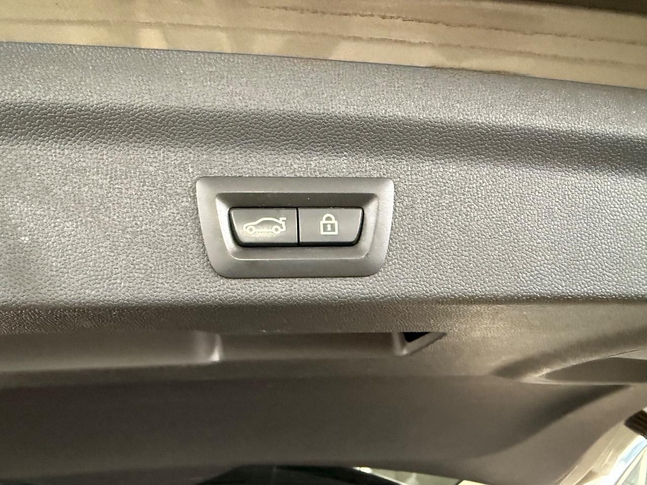 Mini Cooper D Countryman 2.0 Hype ALL4 CAMBIO AUTO