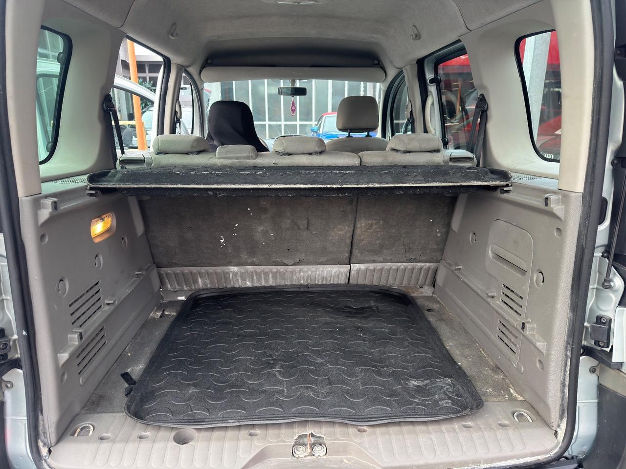 Renault Kangoo ADATTA A NEOPATENTATI 1.6 105CV 5 porte Benzina/GPL Dynamique