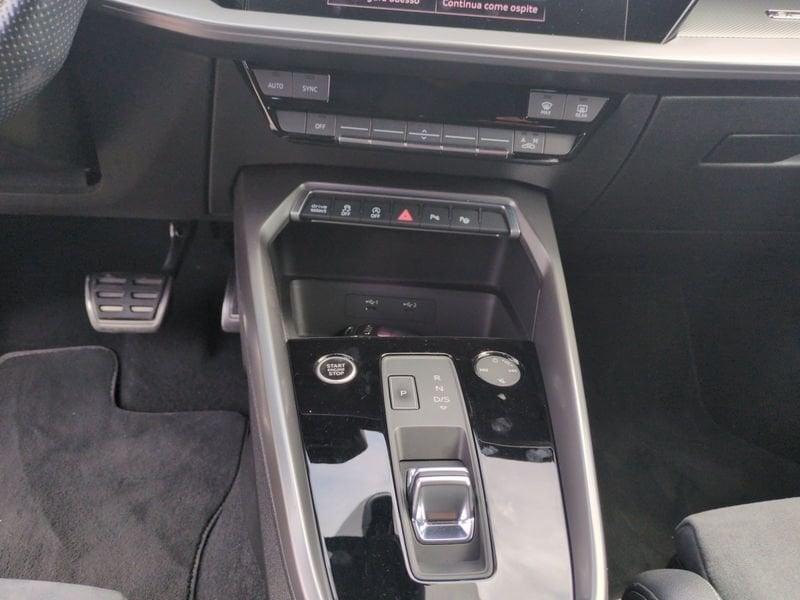 Audi A3 Sportback 40 TDI quattro S tronic S line Edition