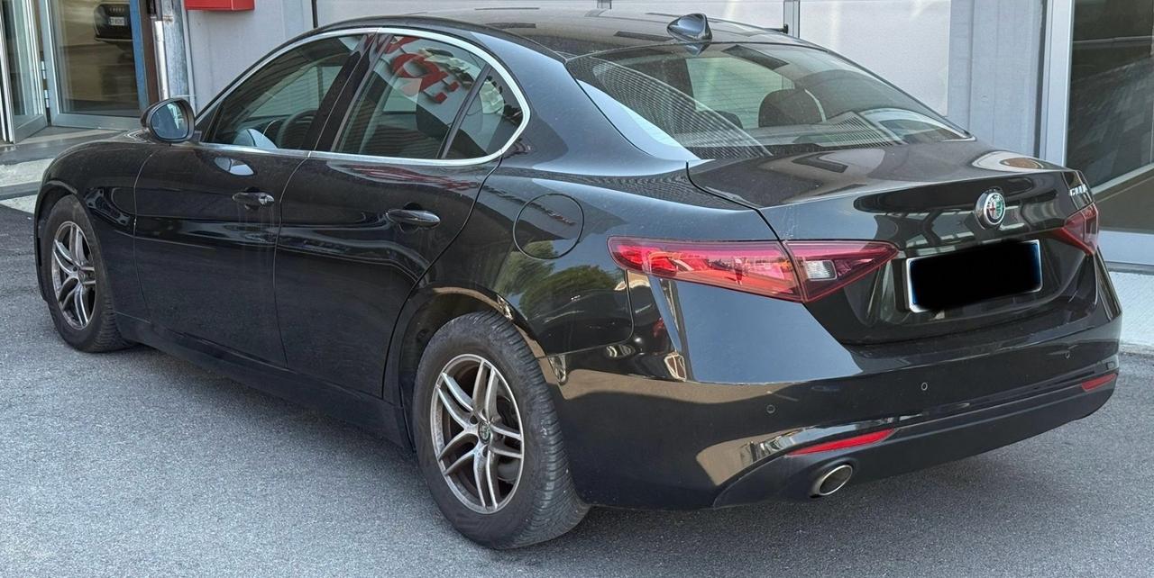 Alfa Romeo Giulia 2.2 Turbodiesel 150 CV Super