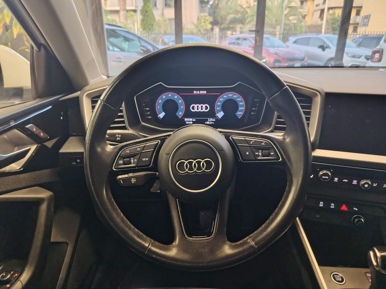 Audi A1 SPB 25 TFSI design luxury
