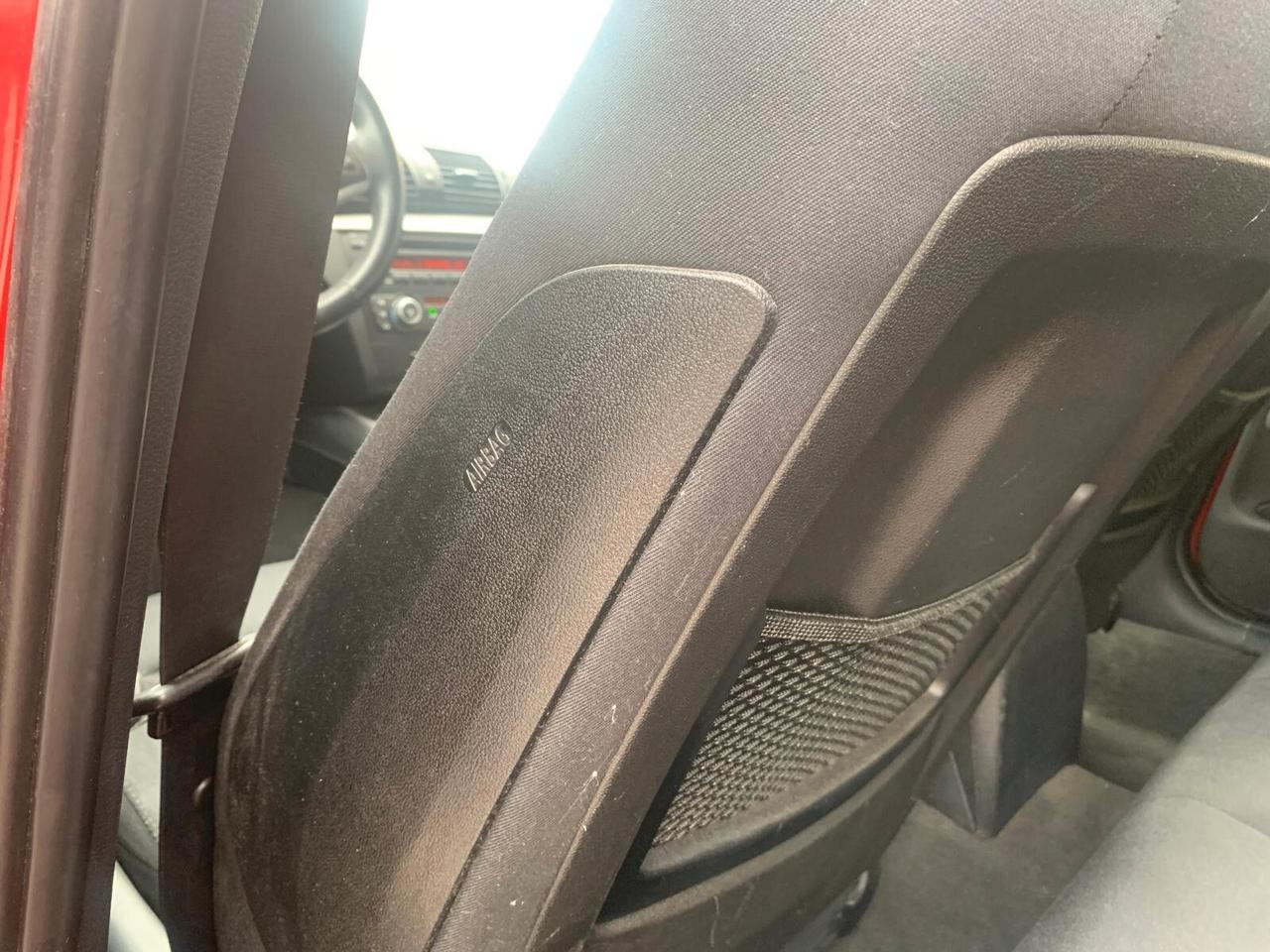 Bmw 116i cat 5 porte Neopat. Ok immatricolazione