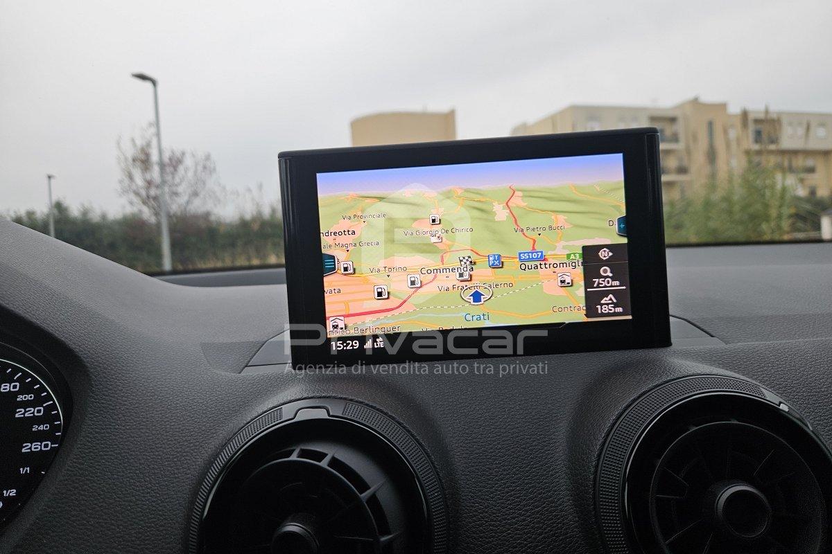 AUDI Q2 2.0 TDI quattro S tronic Business