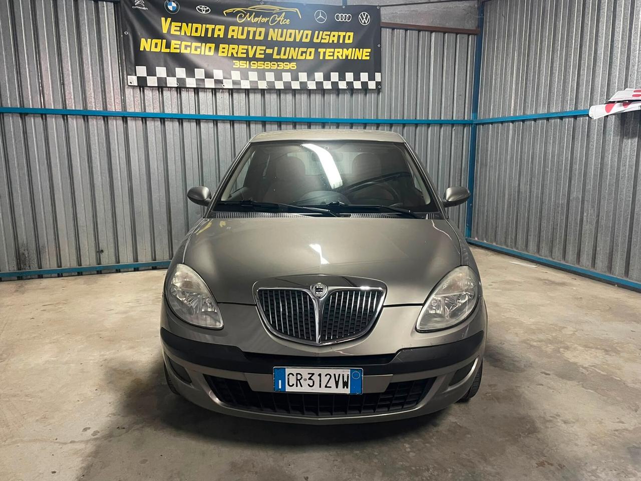 LANCIA YPSILON 100.000 km NEOPATENTATI UNICO PROPRIETARIO