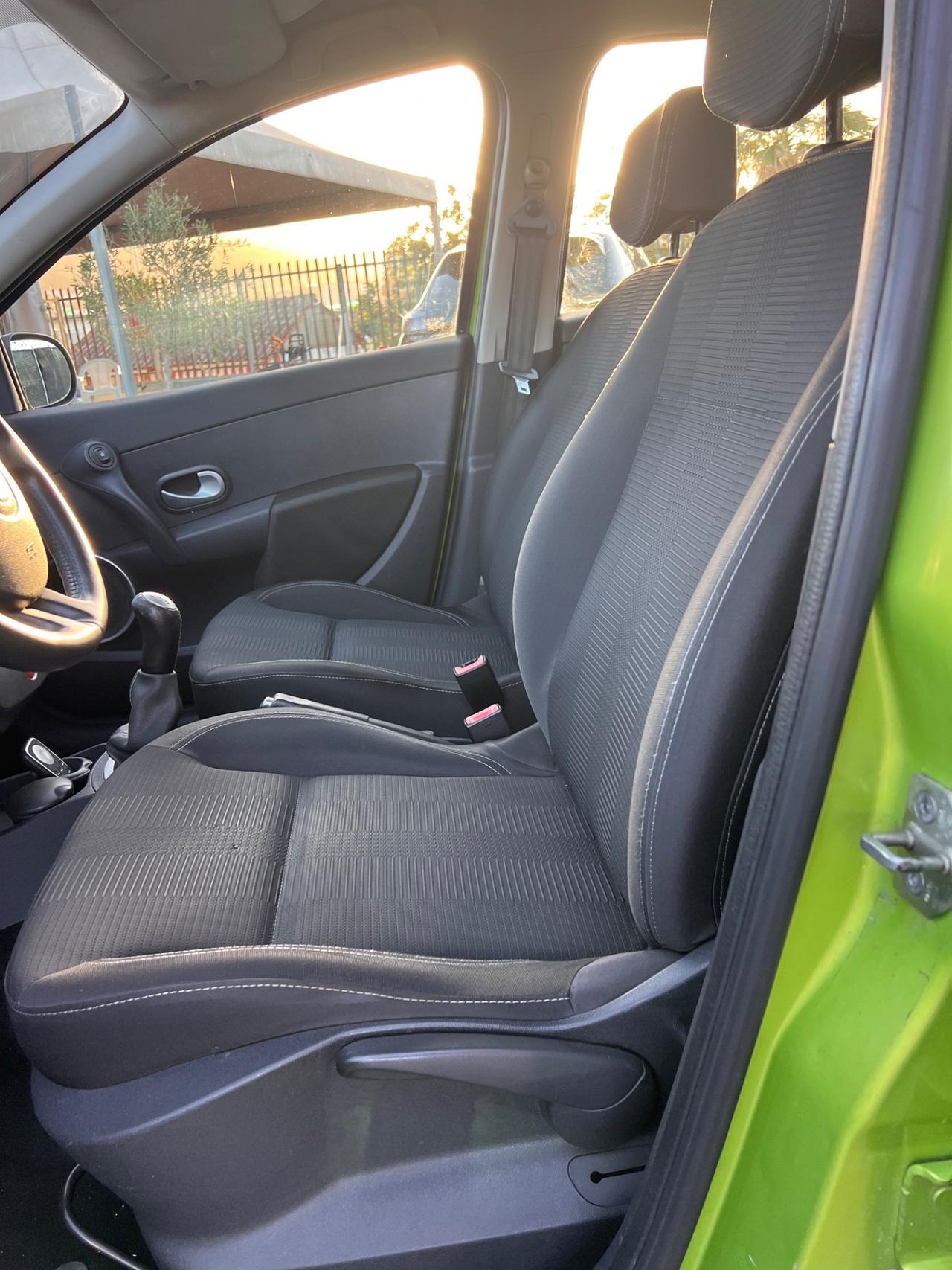 Renault Clio 1.5 dci 85 cv 5 porte Luxe