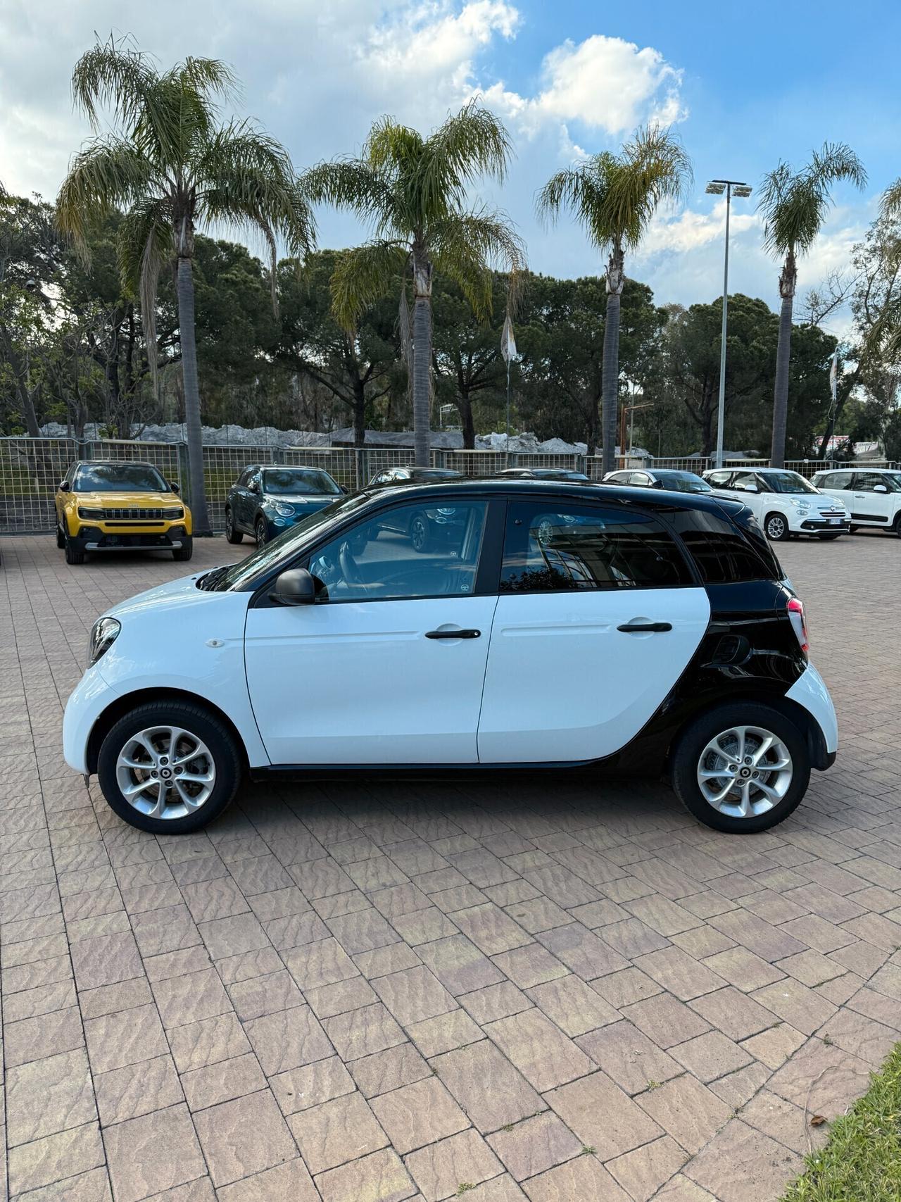 Smart ForFour 70 1.0 Youngster