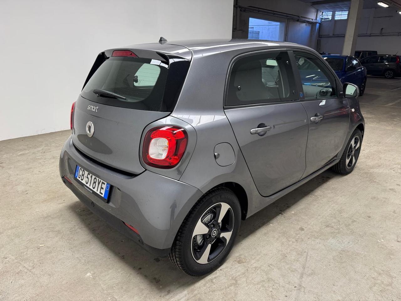 SMART Forfour II - Forfour eq Edition One 22kW