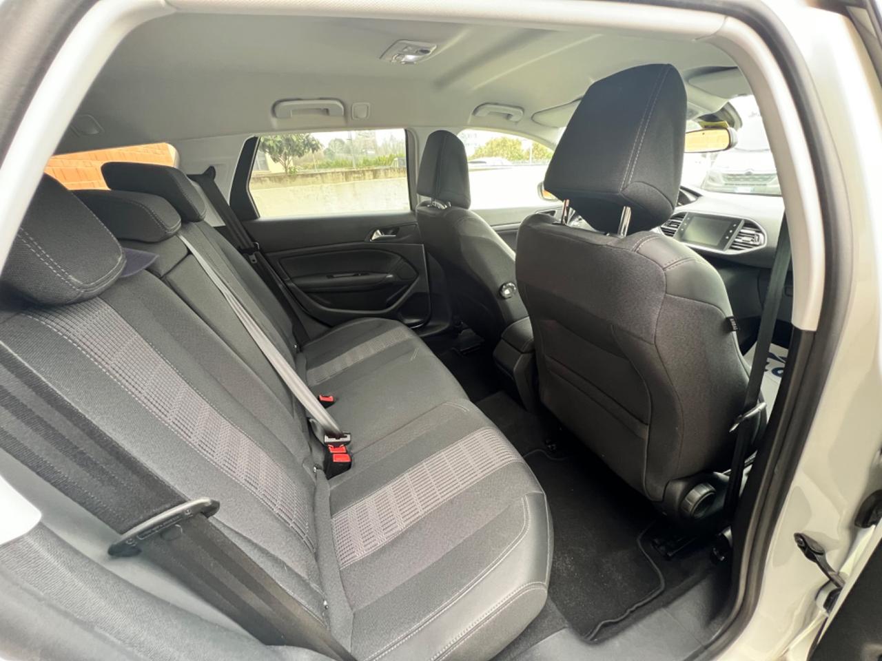 Peugeot 308 BlueHDi 130 S&S EAT8 SW GT Line