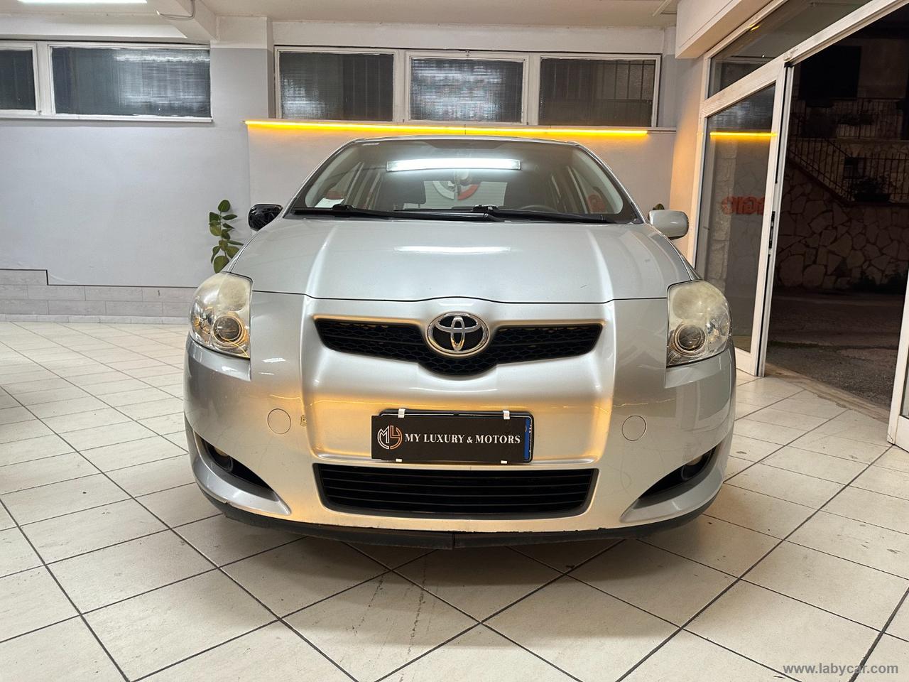 TOYOTA Auris 1.4 D-4D 5p. MY 09 UNIPRO