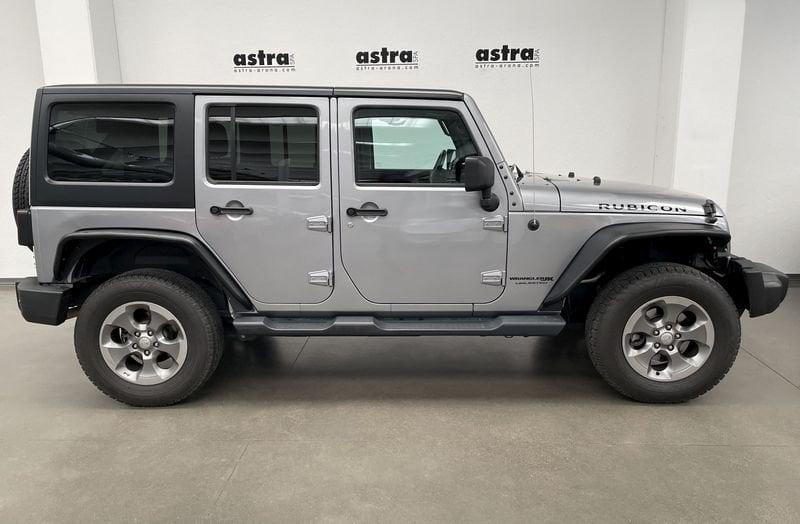 Jeep Wrangler Unlimited 2.8 CRD DPF Rubicon Auto