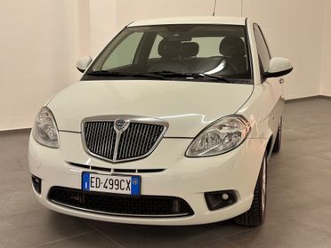 Lancia Ypsilon 1.2 Platino