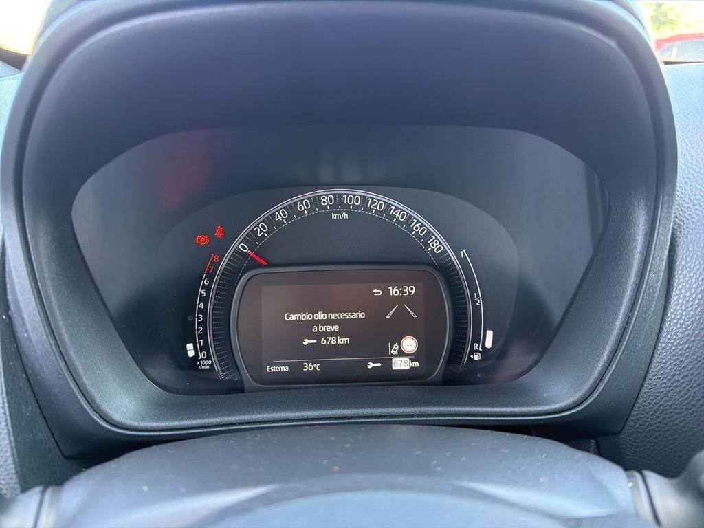 Toyota Aygo X 1.0 Lounge Air 72cv