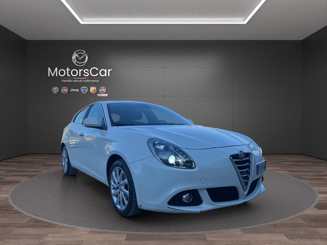ALFA ROMEO Giulietta 1.6 JTDm-2 105 CV Distinctive