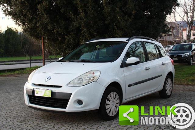 RENAULT Clio 1.2 16V SporTour Confort