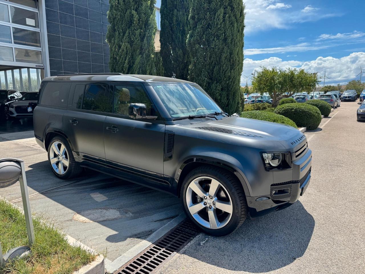 Land Rover Defender 130 5.0 V8 EDITION 500 CV AWD Auto X-Dynamic HSE