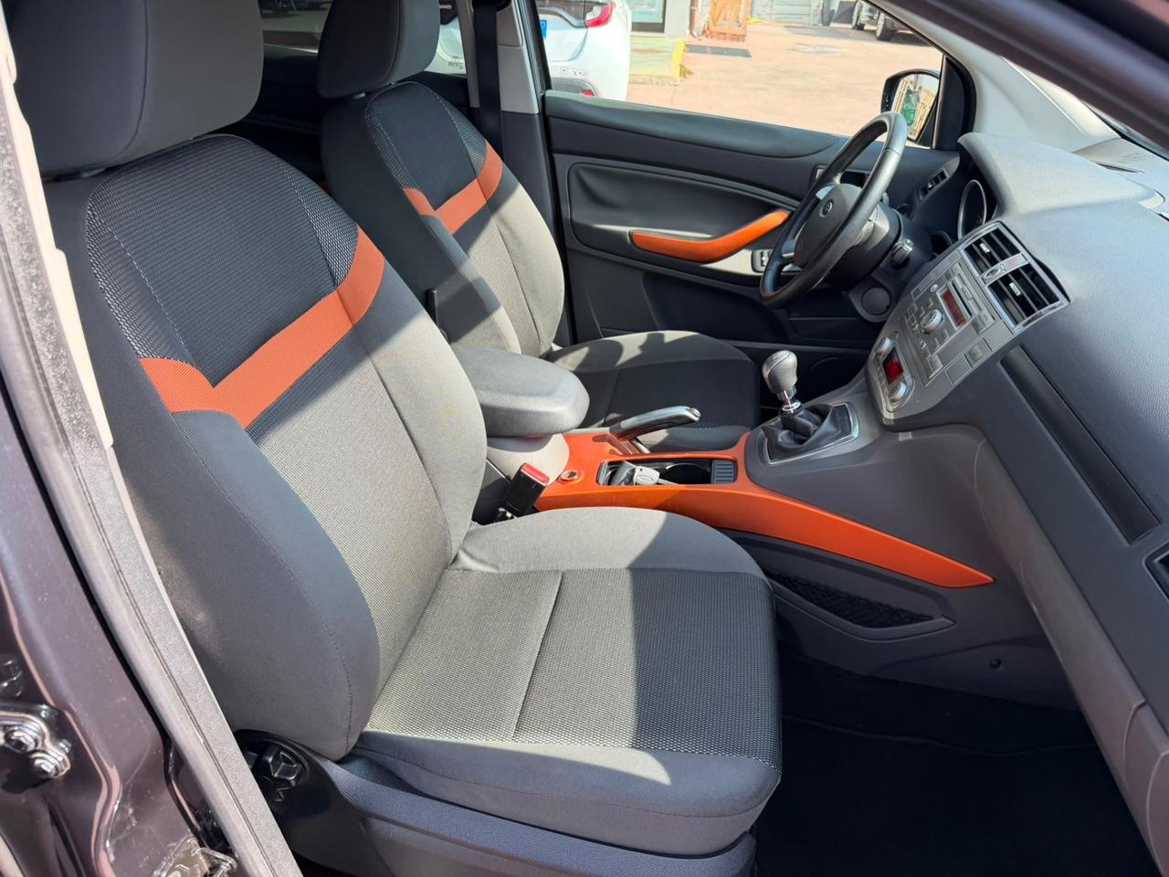 Ford Kuga 2.0 TDCi 140 CV 2WD Titanium DPF