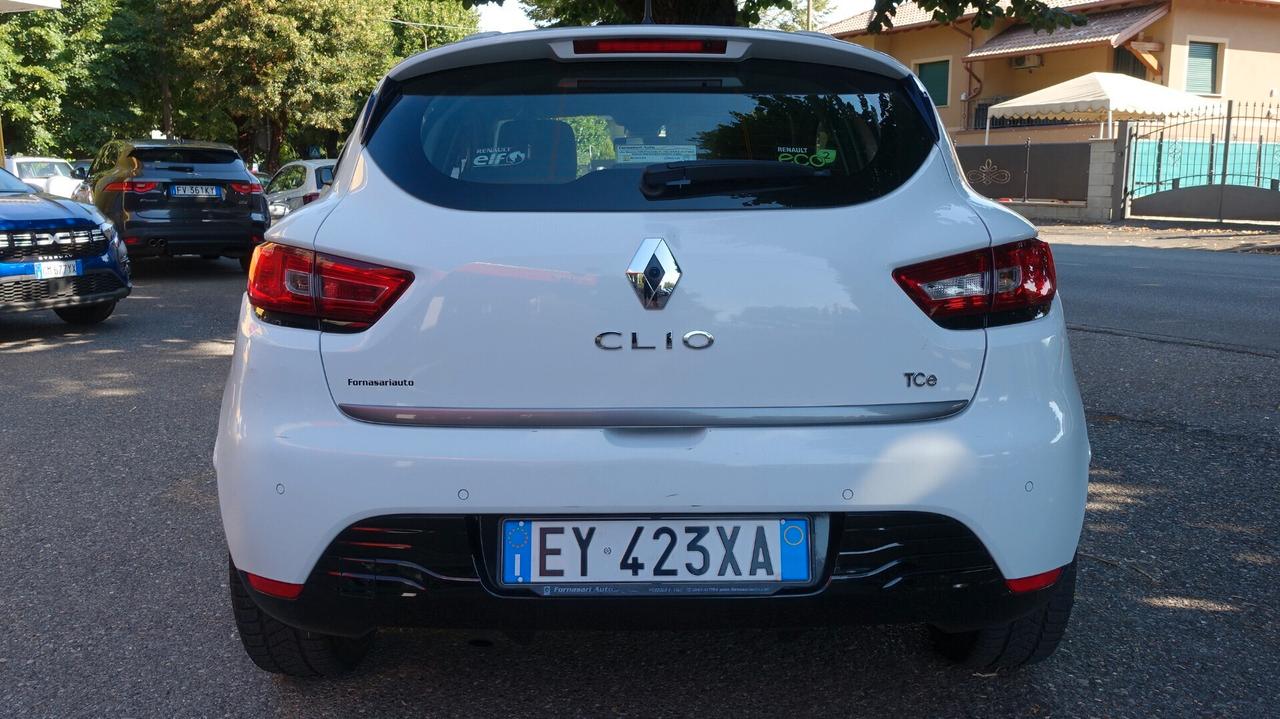 Renault Clio 1.2 75CV 5 porte Costume National NEO PATENTATO
