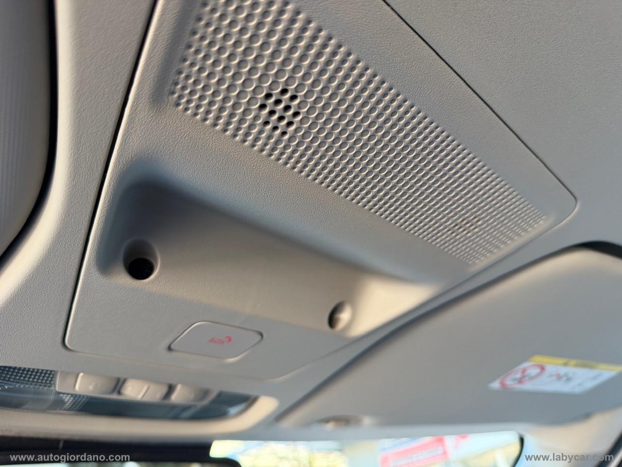 FORD Tourneo Courier 1.0 EcoBoost Pow. Tit. WINTER PACK