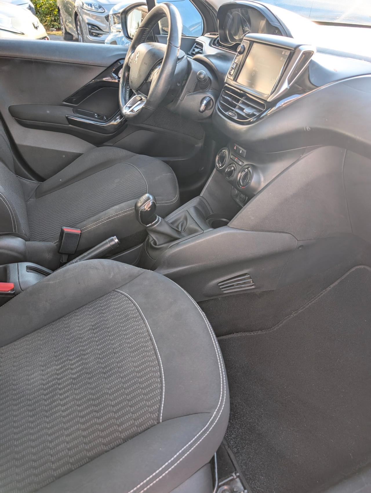 Peugeot 208 1.6 BlueHDi 75 Allure – 2018 – €6.900 – FINANZIABILE