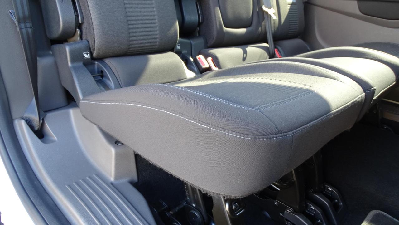 FORD Tourneo Connect Gran 1.5 tdci 120cv Active