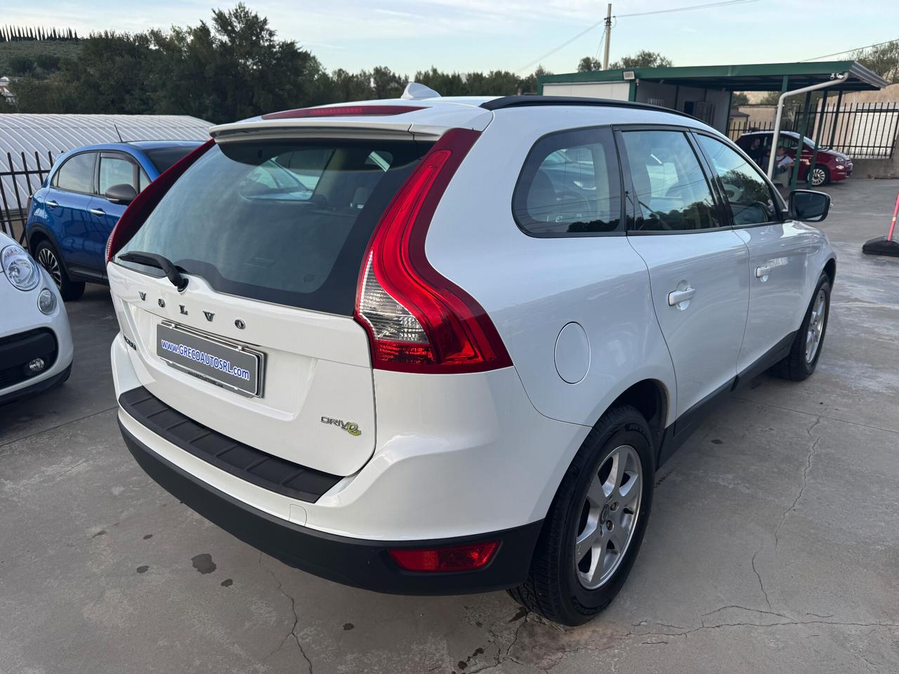 Volvo XC 60 XC60 DRIVe / AUTOCARRO N1