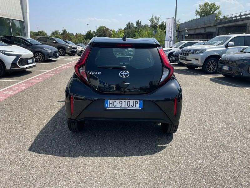 Toyota Aygo X 1.0B (72 CV) Active
