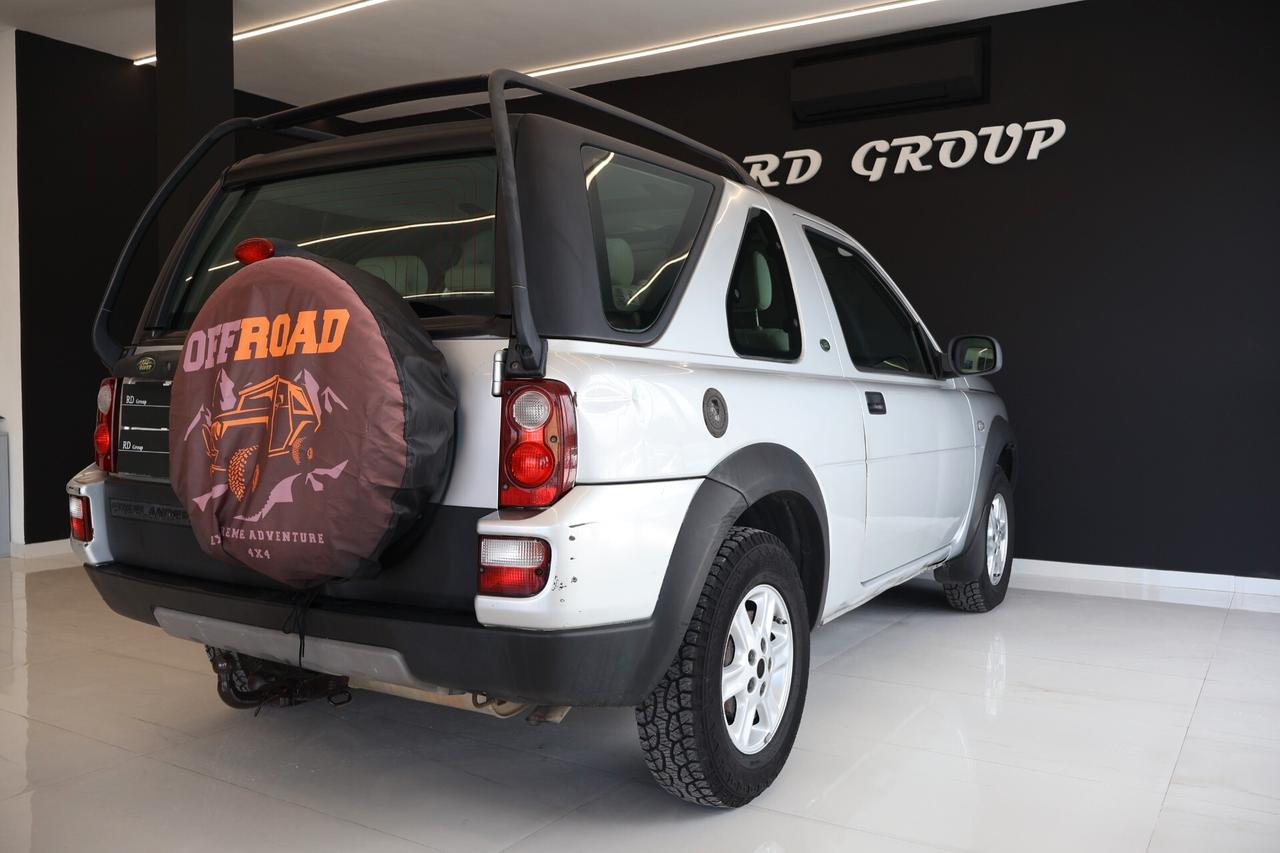 Land Rover Freelander 2.0 td4 3P gancio traino
