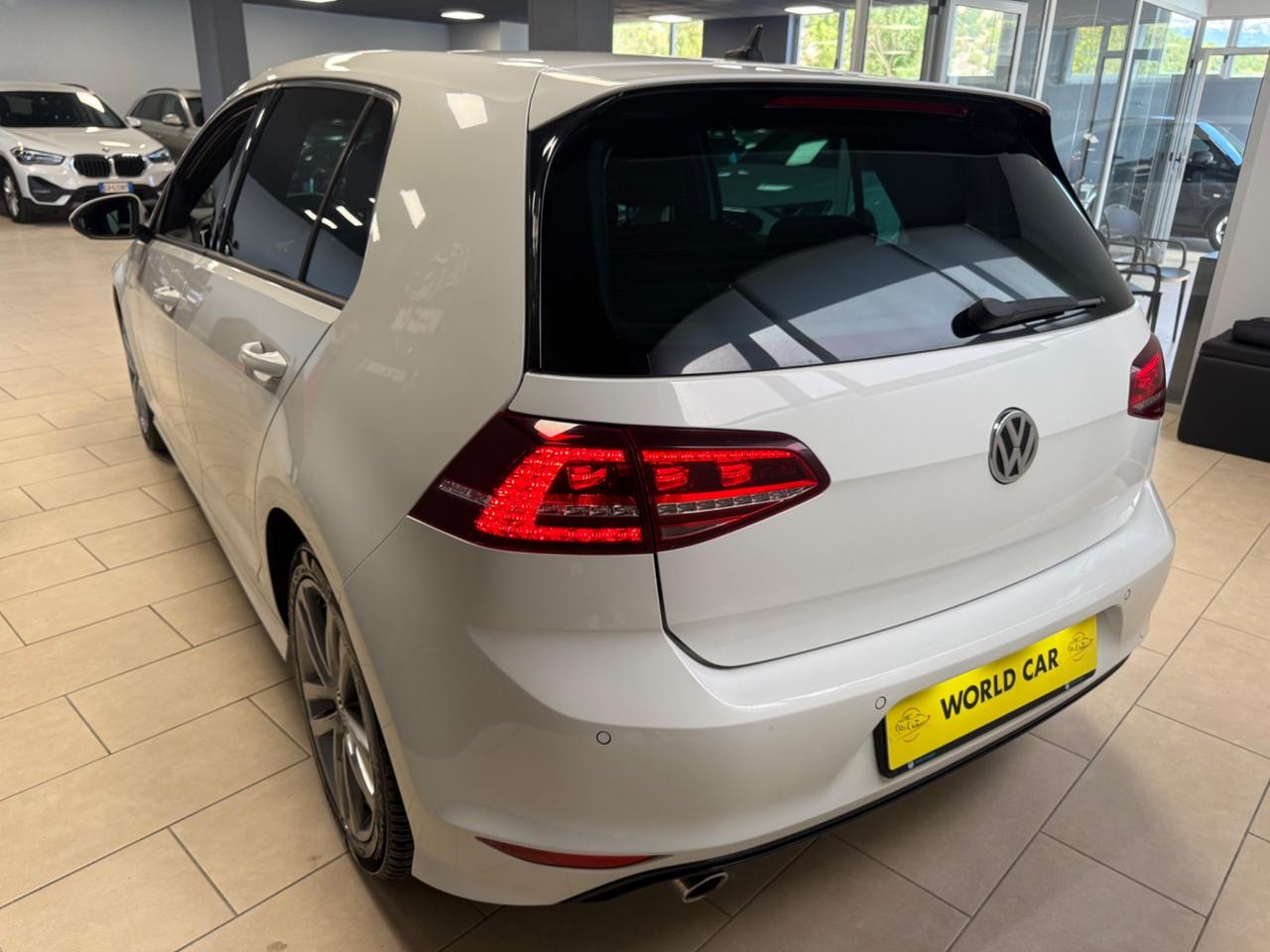 Volkswagen Golf 1.6 TDI 110 CV DSG 5p. Sport Edition R line