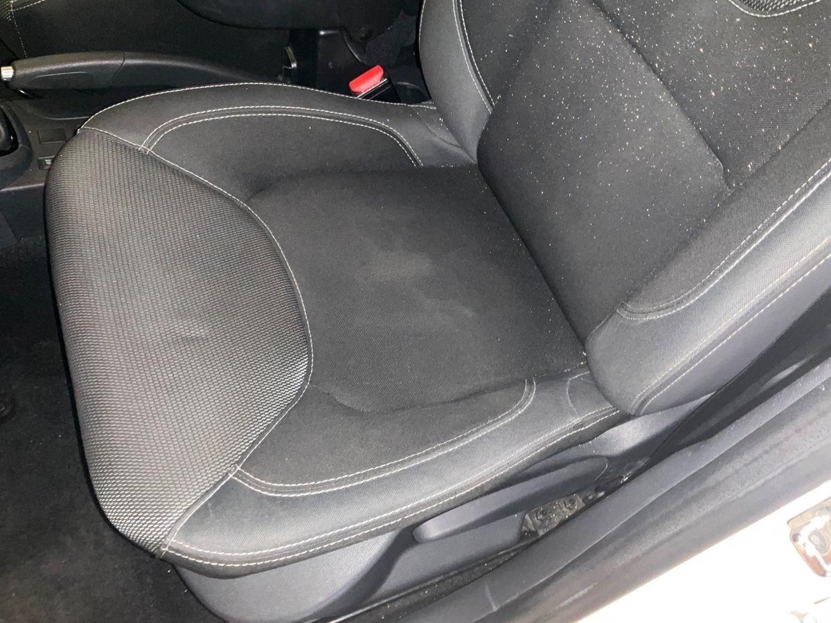 Renault Clio dCi 8V 90CV Start&Stop 82gr 5 porte OK NEOPATENTATI